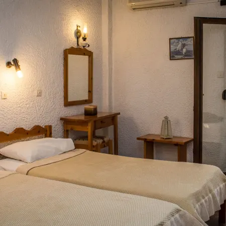 Nepheli Hotels in Samos