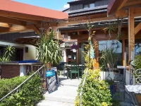 Landgasthof Schmidbauer Hotels in Roding