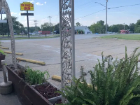 Triangle Inn Motel Hotels in Ste. Genevieve County