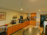 Northwoods Best Inn -Turtle Lake - breakfast