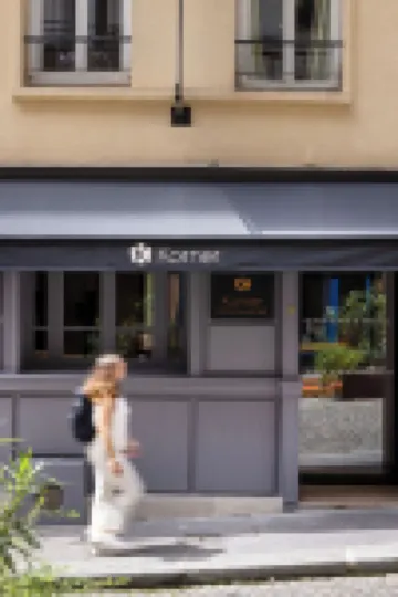 Korner Montmartre Hotels near Blanche Metro Station