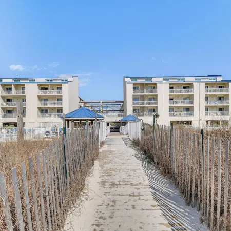Orange Beach Retreat w/ 4 Pools - Walk to Beach!