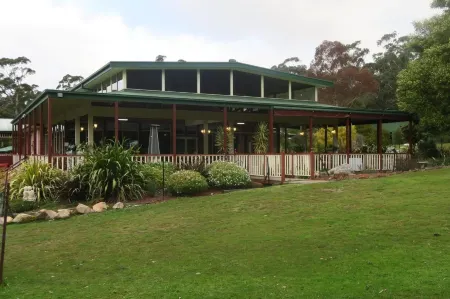 Halls Gap Valley Lodges Отели в г. Холс Гэп