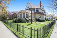 The Lamplighter Bed & Breakfast of Ludington Hotels in Ludington