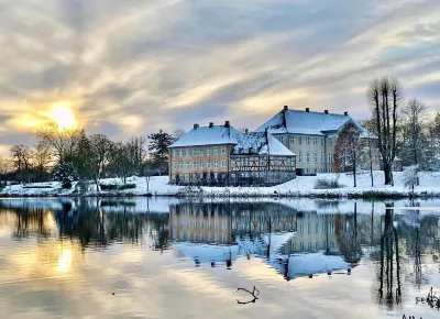 Skjoldenæsholm Slot Hotel & Konferencecenter Hotels near Ledreborg Slot