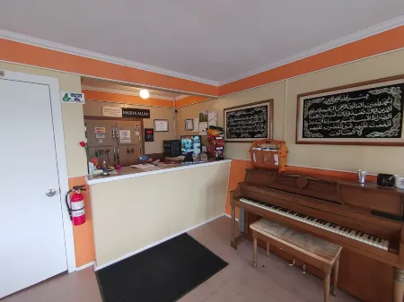 Highland Motel Отели в г. Коксхет