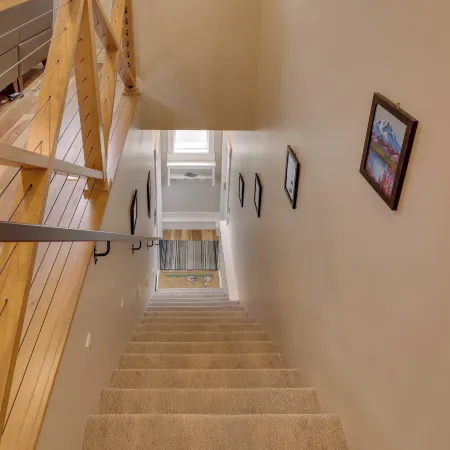Anchorage Apartment w/ a View ~ 3 Mi to Airport