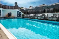 Das Aunhamer Suite & Spa Hotel - Swimmingpools