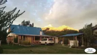 Hosteria y Camping WiM Hotels in Machachi