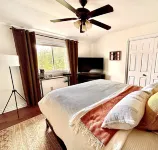 Settlers Suites