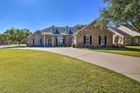Abilene Home w/ Backyard & Grill: Walk to Acu - Homestays