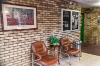 The Ridge Motor Inn Hotels in Portage