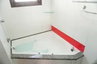 Pousada Dunasol Floripa - badewanne