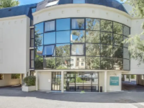 ヴィクトリア ガーデン ボルドー センター ボルドーのホテル