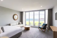 Abode Malua Bay Hotels in Broulee