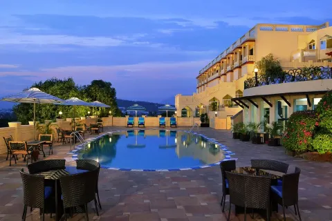 Noor-Us-Sabah Palace