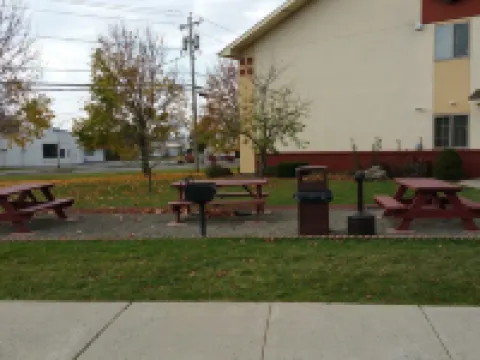 Super 8 by Wyndham Cobleskill NY Hotels in Cobleskill