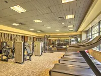 6 Mi to Lake Tahoe Everline Resort Retreat! Hotels in Olympic Valley