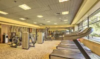6 Mi to Lake Tahoe Everline Resort Retreat!
