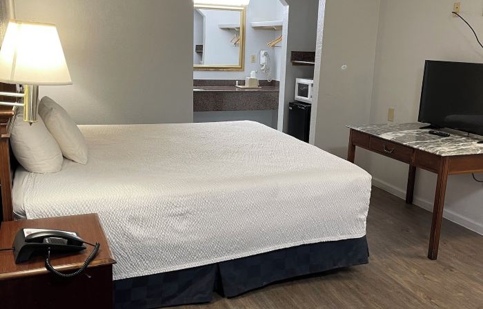 FairBridge Inn & Suites McDonough