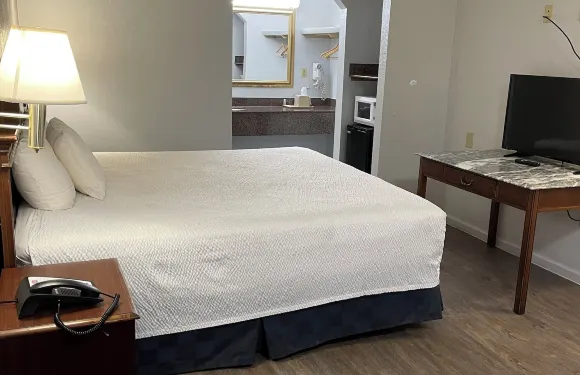 菲布麗酒店及套房