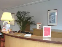 Brit Hotel Confort Nevers Centre Gare Hotel di Nevers