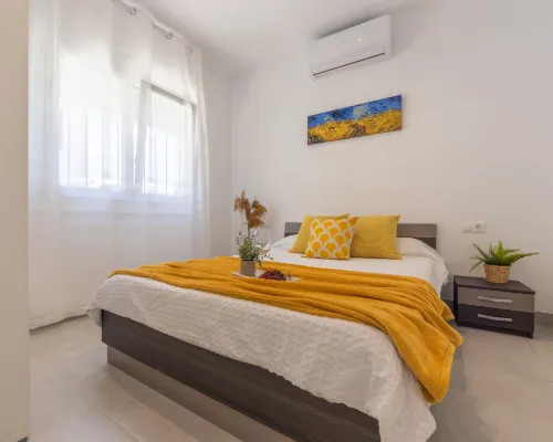 Mama Hotels in Deltebre