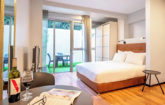 Sea Land Suites Отели в г. Тель-Авив