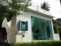 Warapura Resort Hotel a Ko Chang