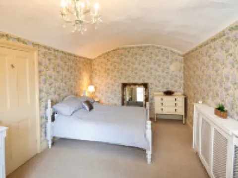 Islip Mill House - Beautiful Riverside Home 케터링 호텔