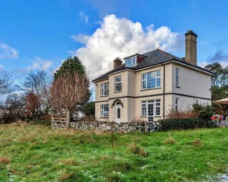 Tan y Fron Hideaway Hotels in Dyffryn Ardudwy