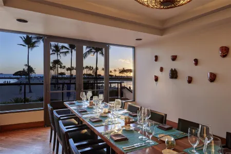 Hilton Grand Vacations Club at Hilton Hawaiian Village - Lgn Tower
