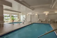 Hilton Garden Inn Riverhead - Swimmingpools
