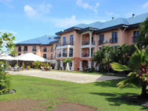 Tradewinds Hotel Отели в г. 