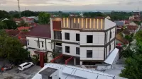 Hotel Santoso Hotel dekat Alfim Swalayan