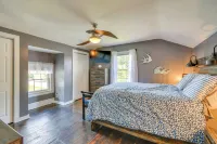 Sodus Point Home - Walkable to Beach! - Wifi
