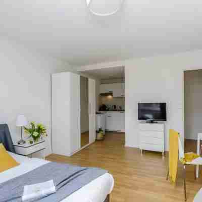 Rent a Home Delsbergerallee - Self Check-IN Rooms