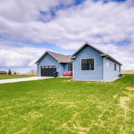 Sleek Red Lodge Home Rental w/ Private Hot Tub!