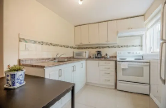 Spacious Queen Bedroom Walk-out Unit