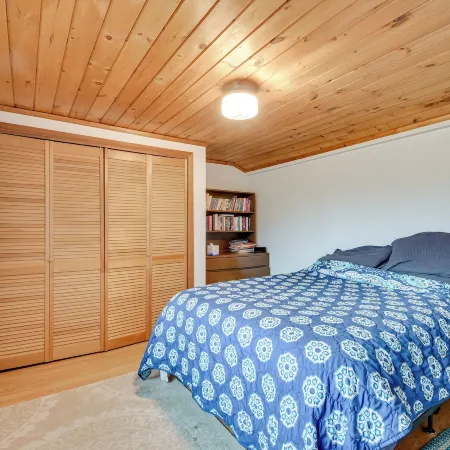 Fishing Pond & Spacious Yard: Quiet Home in Sodus! Hotels in Wayne County