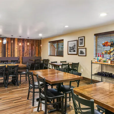 Best Western Hi-Desert Inn