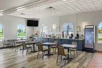 溫克勒戴斯套房飯店 - 早餐
