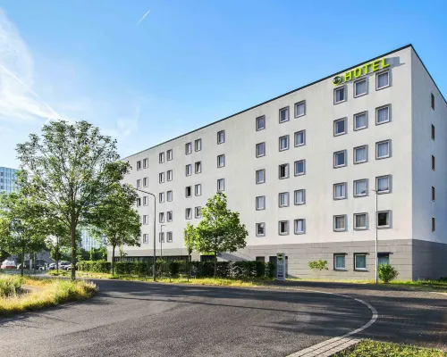 B&B HOTEL Frankfurt-Airport Hotels near Schwanheim