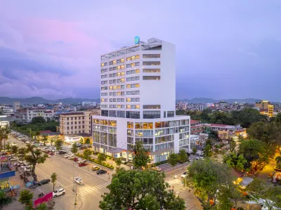 北江市中心Tru by Hilton Showroom Vinfast Bắc Giang附近的飯店
