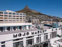 Mojo Hotel & Market Hotels near Piazza St John