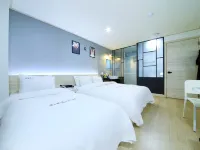 Hotel Bene Hotel dekat Kuil Daegagsa