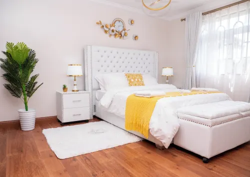 Hazel's Condo-Luxury 3Br w/ Pool & Gym