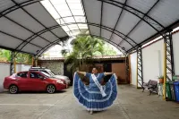 Hotel Casa Pablo - Parking