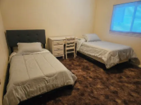 Cozy apartment on the western slope. Pet friendly.