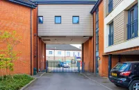 Spacious 2 Bedroom Flat - Kettering